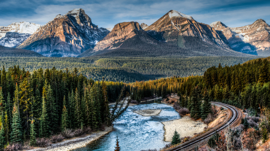 Iconic Morant&s Curve, Banff National Park, Alberta Canada